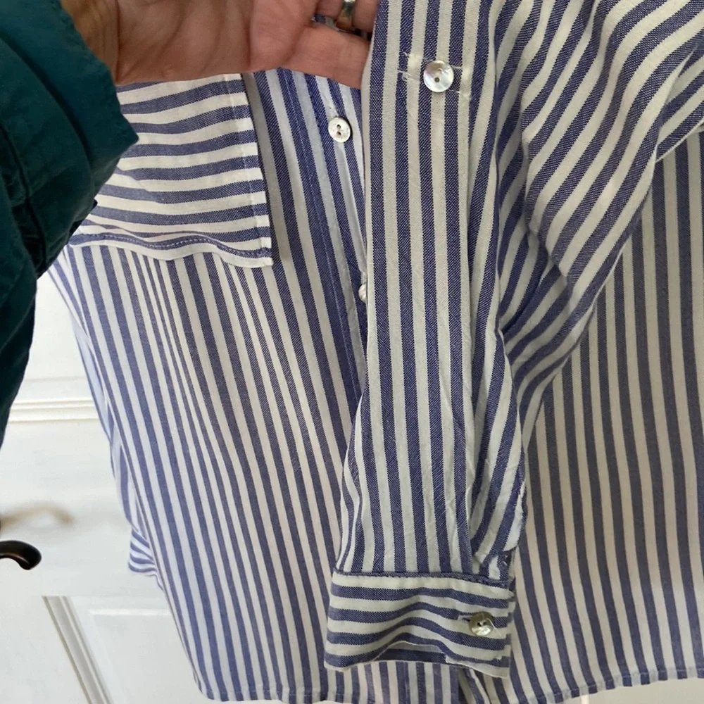 Love Tree Blue & White Stripe Button Down Blouse Size S NWOT - Picture 5 of 13
